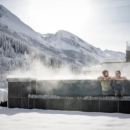 酒店 Aktiv- & Wellnesshotel Bergfried