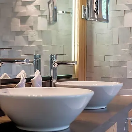 Aktiv- & Wellnesshotel Bergfried