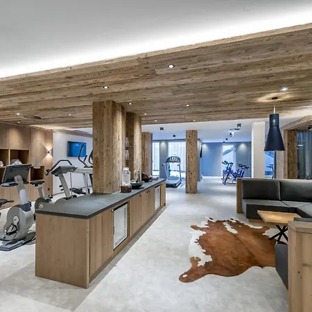 酒店 Aktiv- & Wellnesshotel Bergfried 5*