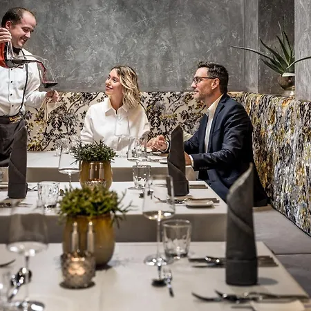 酒店 Aktiv- & Wellnesshotel Bergfried 5*