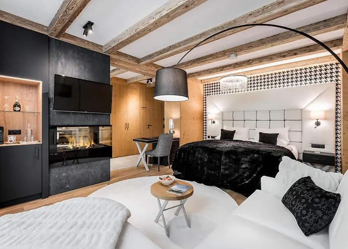 Aktiv- & Wellnesshotel Bergfried