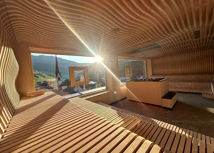 Aktiv- & Wellnesshotel Bergfried Szálloda