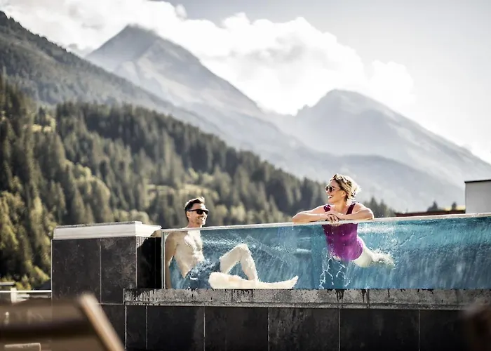 Szálloda Aktiv- & Wellnesshotel Bergfried 5*