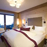 Aktiv-&wellnesshotel Bergfried 5*