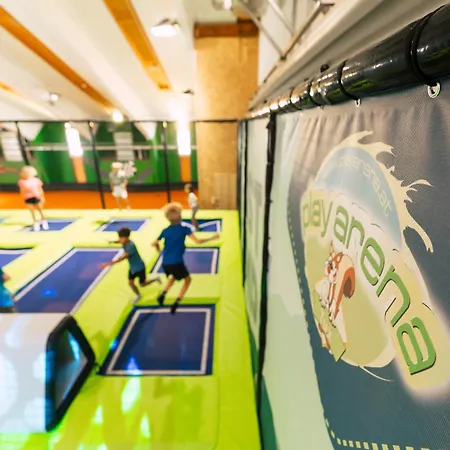 호텔 Aktiv- & Wellnesshotel Bergfried 5*