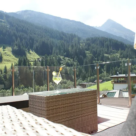 Aktiv- & Wellnesshotel Bergfried 5*