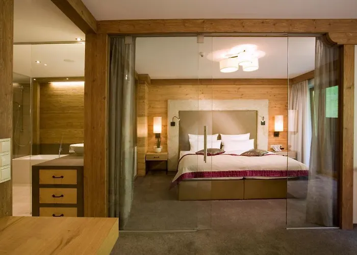 Aktiv-&wellnesshotel Bergfried Hotel Tux