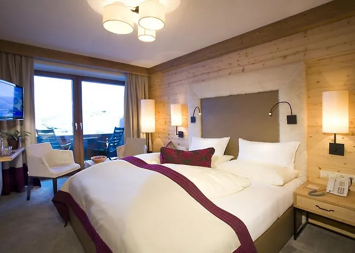 Aktiv-&wellnesshotel Bergfried 5*